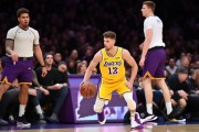 湖人冤枉！NBA认错撤销技犯，东契奇重归赛场